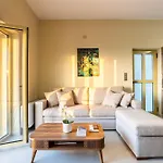 Martinia Pool Getaways - Majestic Panoramic Views Ano Amfia