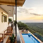 Apartment Martinia Pool Getaways - Majestic Panoramic Views