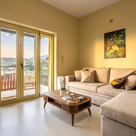 Martinia Pool Getaways - Majestic Panoramic Views Διαμέρισμα *