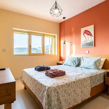 Martinia Pool Getaways - Majestic Panoramic Views Appartamento Ano Amfia