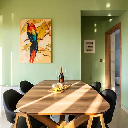 Martinia Pool Getaways - Majestic Panoramic Views Appartamento *