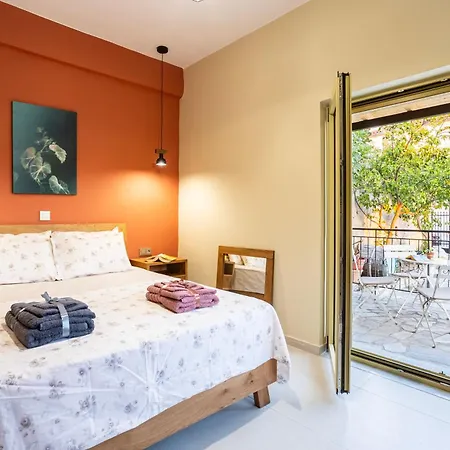 Martinia Pool Getaways - Majestic Panoramic Views *