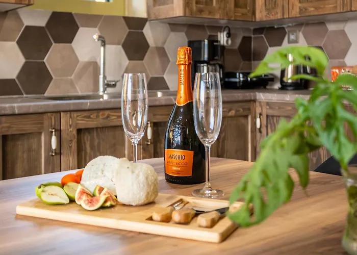 Martinia Pool Getaways - Majestic Panoramic Views Apartmán *